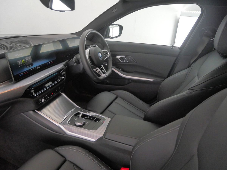 2025 BMW 3 Series 330e M Sport Saloon €54,900