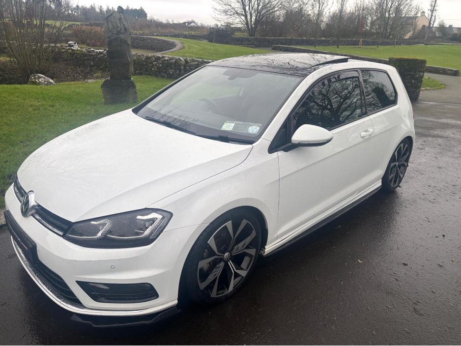 2017 Volkswagen Golf 2.0 TDI R-LINE EDITION 3DR WITH S/R €12,995