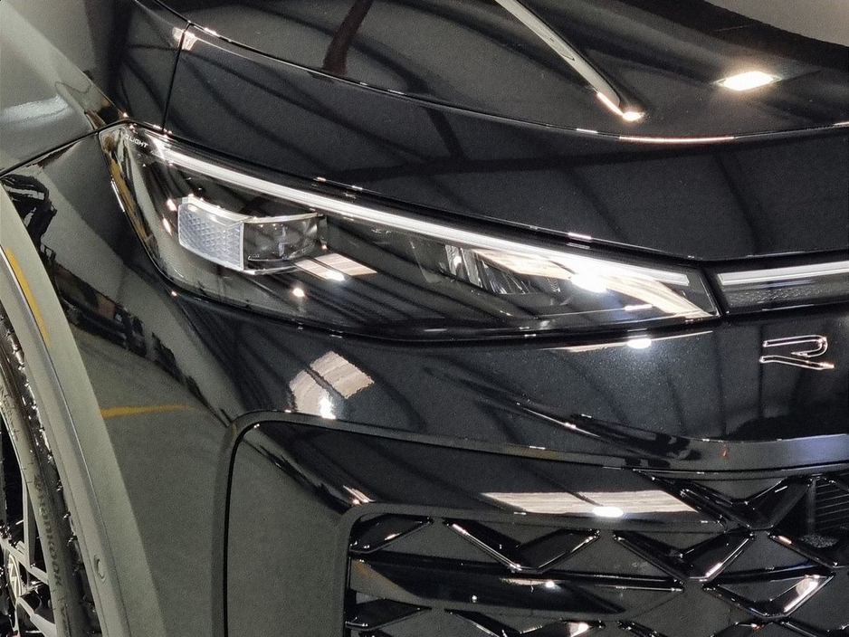 2026 Volkswagen T-Roc - image 18