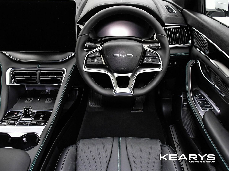 2025 BYD Seal U - image 18