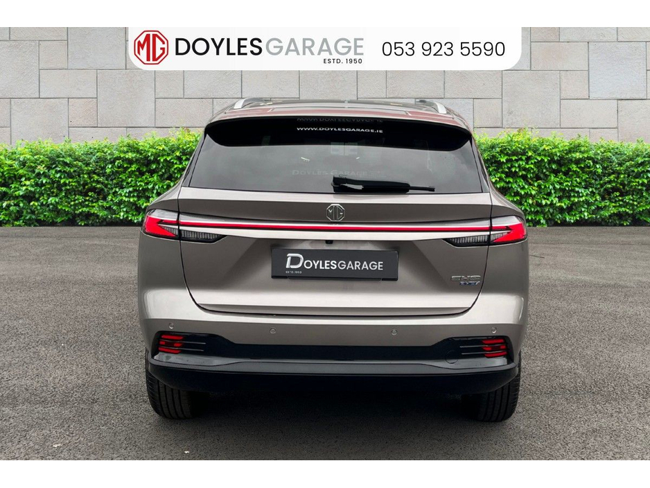 2025 MG HS - image 4