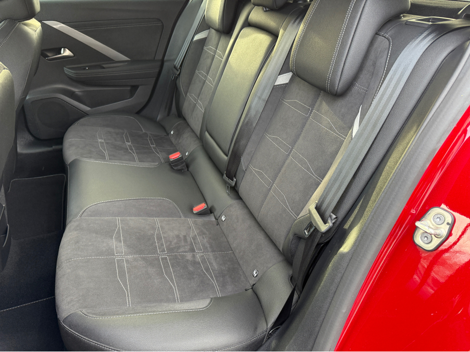 2024 Opel Astra 1.2 GS TURBO AUTO €24,450