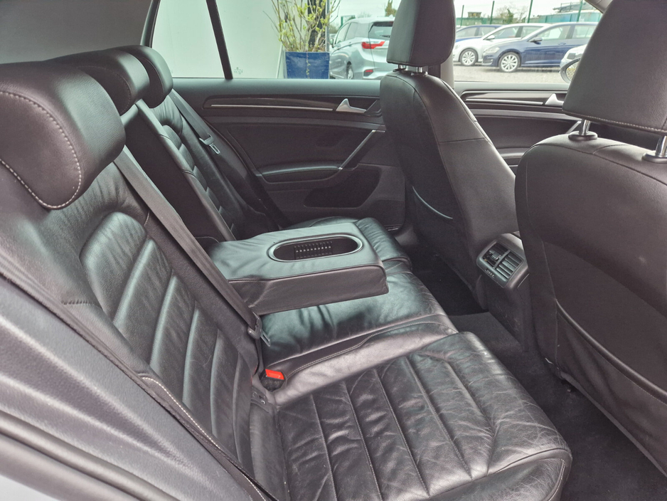 2017 Volkswagen Golf 1.6 TDI 5DR 115HP Highline DSG €13,950