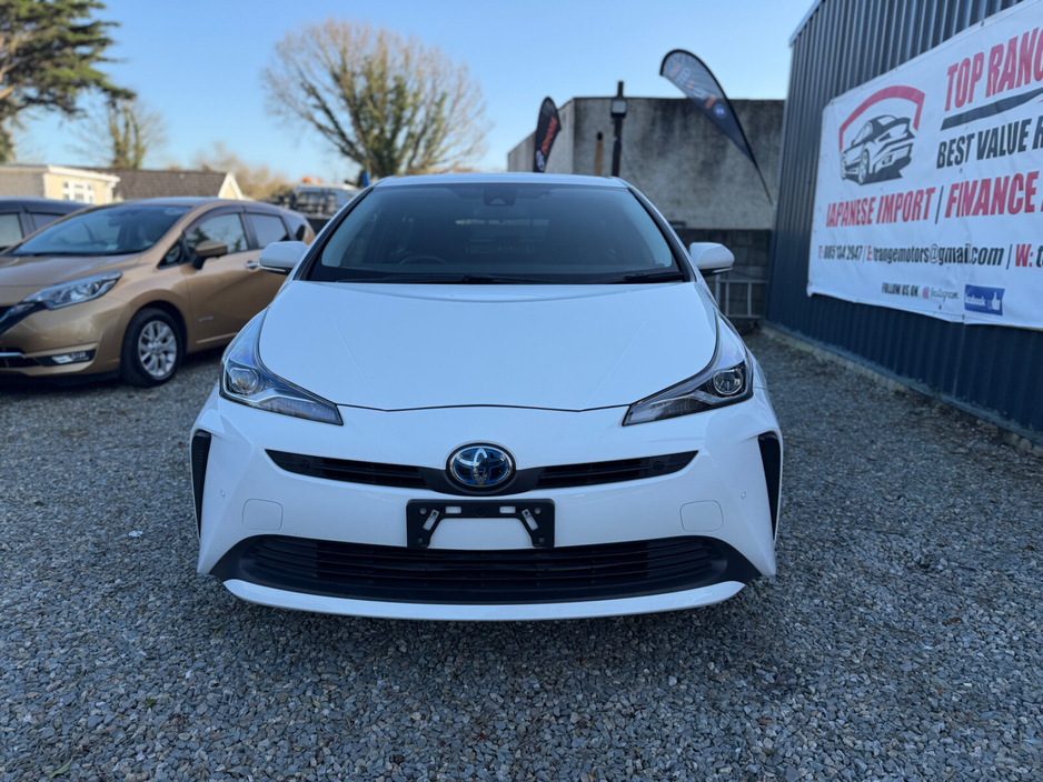 2022 Toyota Prius - image 2