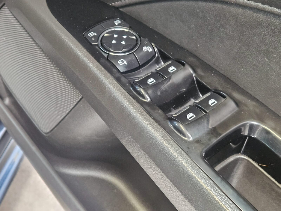 2017 Ford Mondeo - image 7