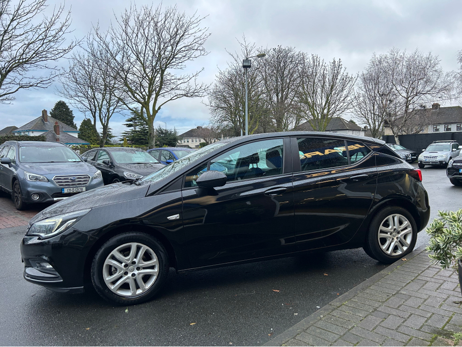2017 Opel Astra E 1.4 i Petrol 5DR in Black - New NCT Guaranteed - Trade-in Welcome - Assured Dealer Warranty - €8,950