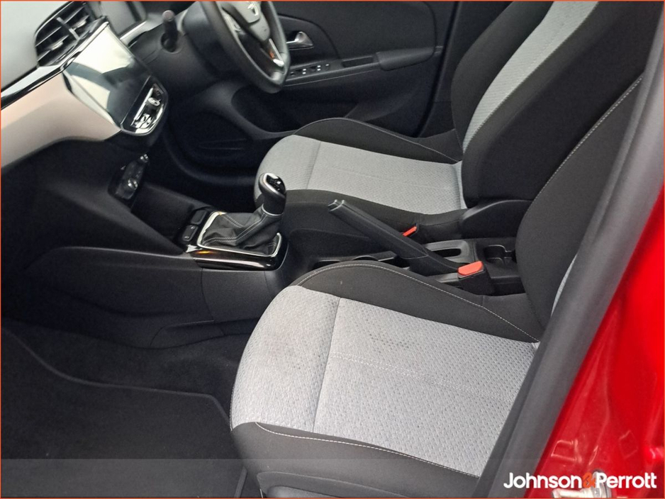 2024 Opel Corsa - image 3