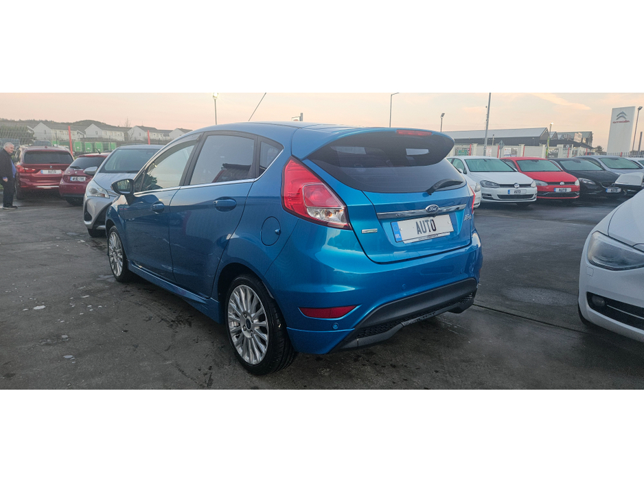 2014 Ford Fiesta auto 1.0 eco zetec s/titanium fully loaded low kms €8,750