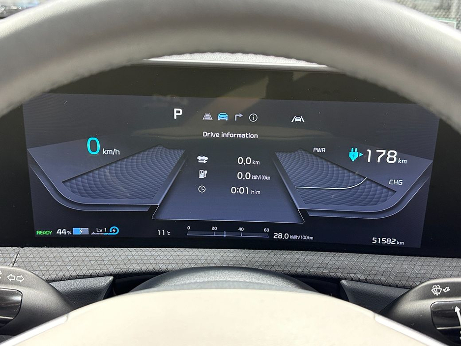 2023 Kia EV6 - image 13