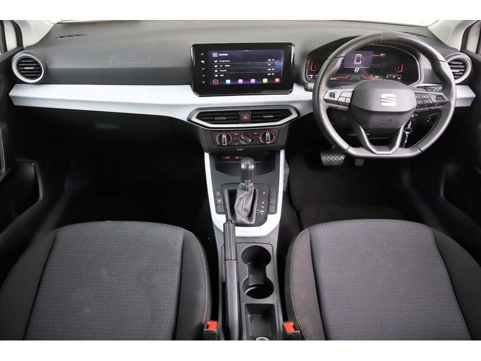 2023 SEAT Arona - image 14