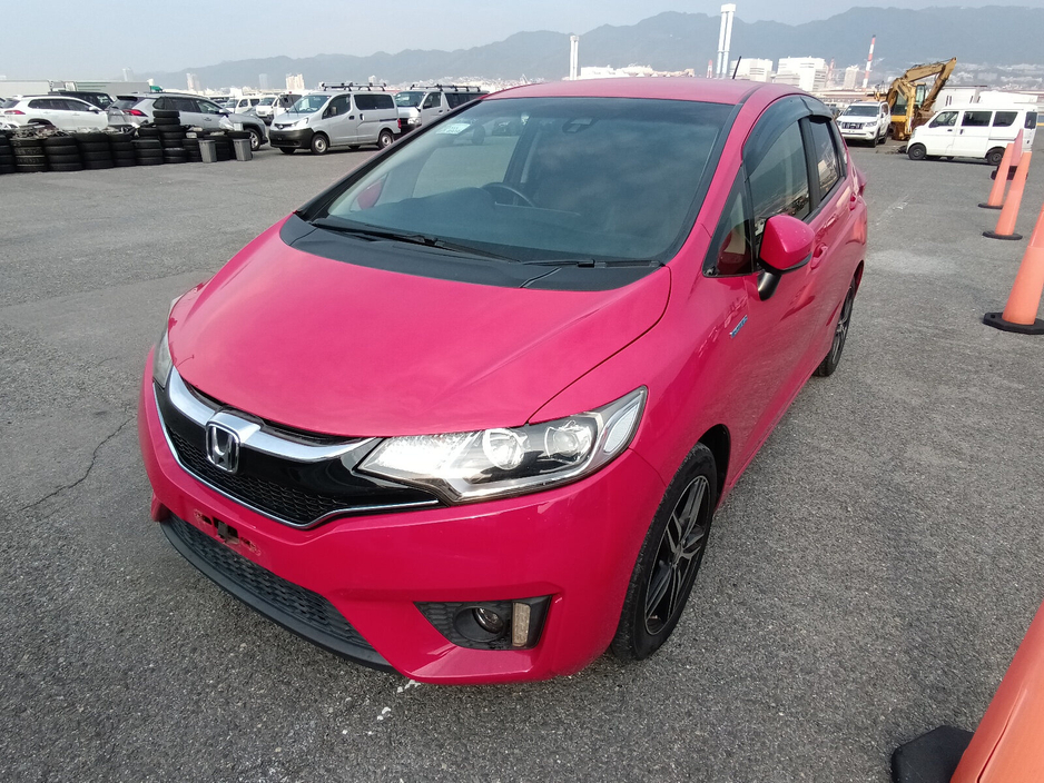 2016 Honda Fit - image 2