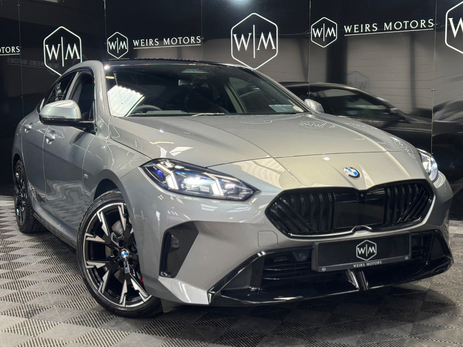 2025 BMW 2 Series - image 6