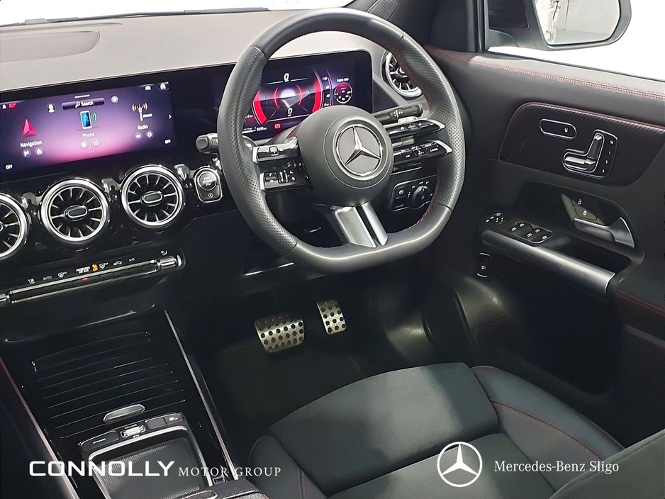 2024 Mercedes-Benz GLA Class GLA 200 d AMG Line w/ Pan roof €51,950