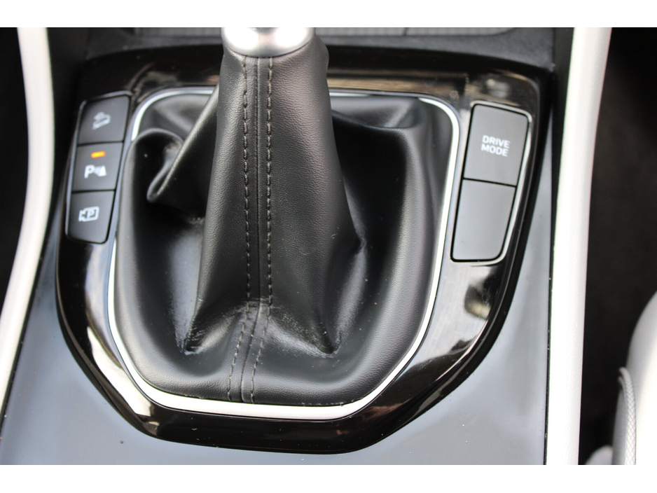 2025 Hyundai Tucson - image 20