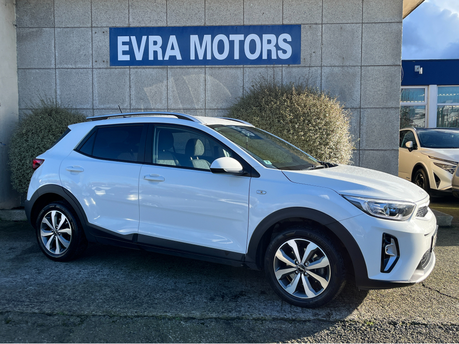 2024 Kia Stonic K2 1.0 PETROL //REVERSE CAMERA//CARPLAY//KIA SERVICE HISTORY// €18,950