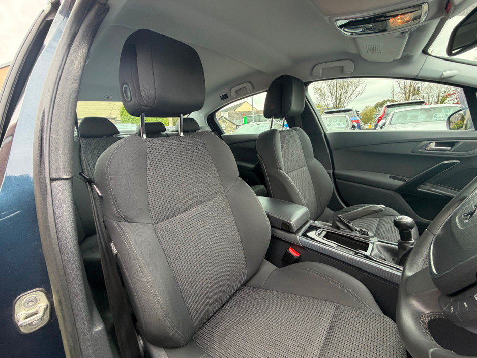 2013 Peugeot 508 - image 12