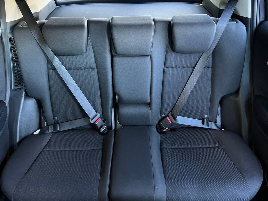 2016 Honda Vezel 1.5 HYBRID // ADAPTIVE CRUISE CONTROL // 16" ALLOYS // REVERSE CAMERA €14,750