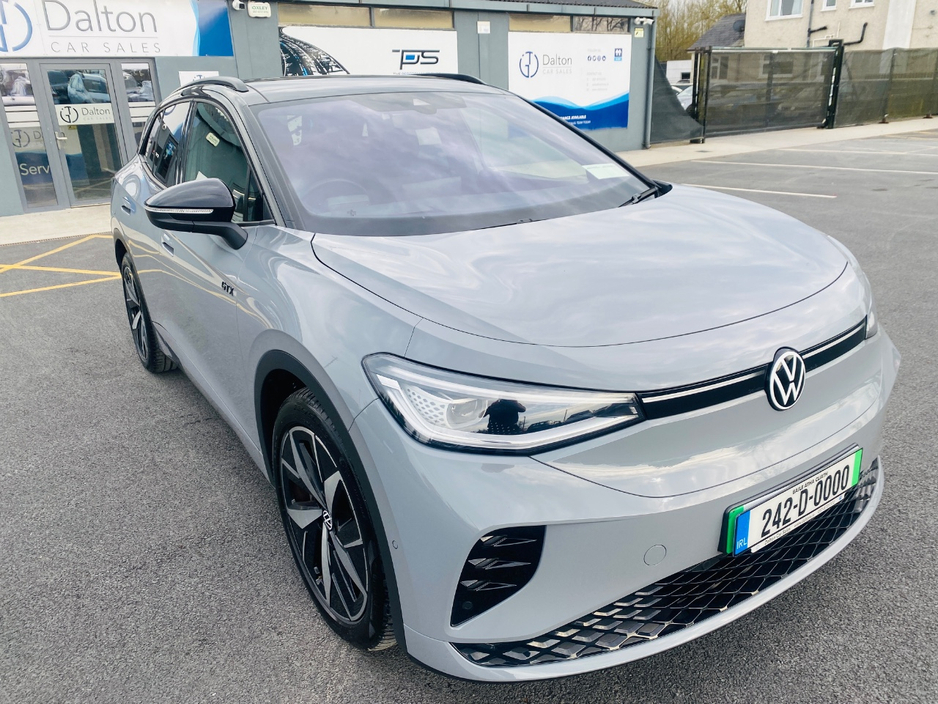 2024 Volkswagen ID.4 - image 2