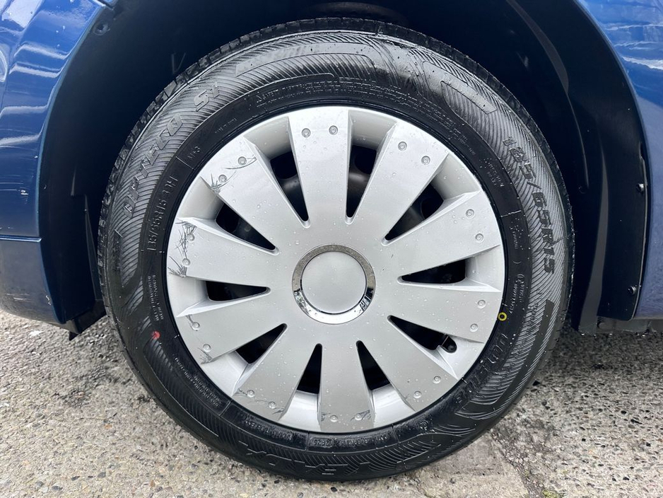 2019 Dacia Sandero - image 29