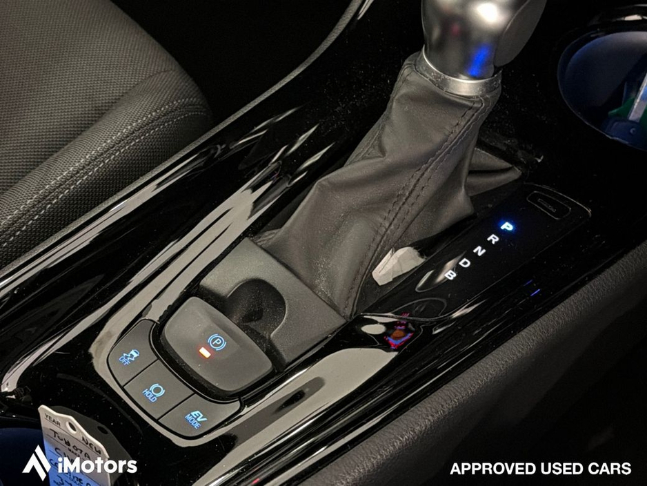 2021 Toyota C-HR - image 18