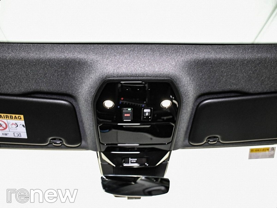 2024 Renault Austral - image 22