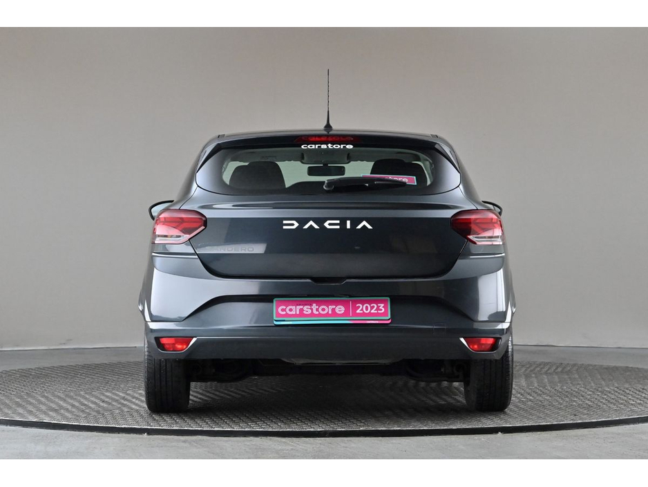 2023 Dacia Sandero - image 8
