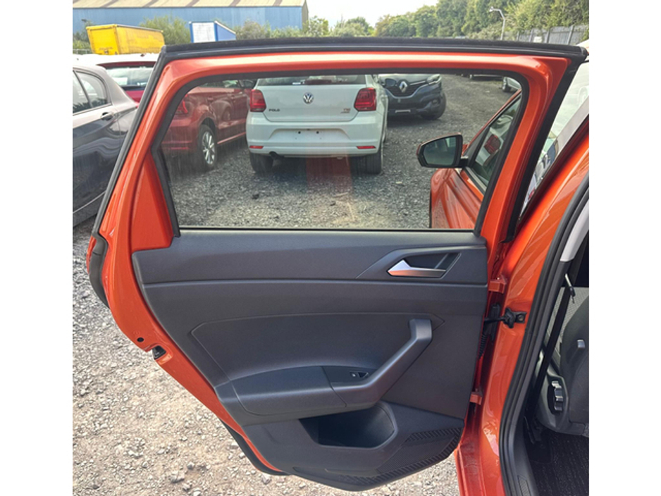 2018 Volkswagen Polo 1.0 Petrol AUTOMATIC AUTO PARK LOW MILEAGE  (0672) €14,495