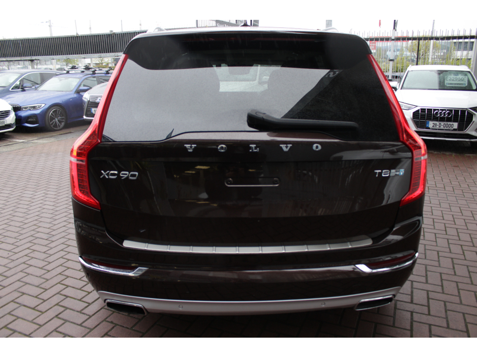 2019 Volvo XC90 - image 5