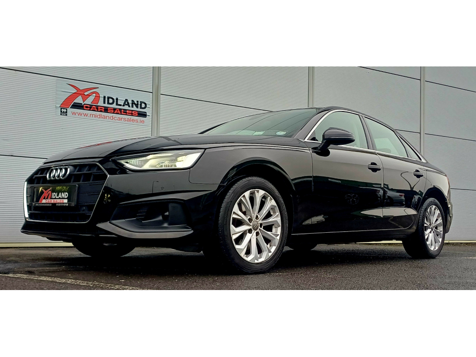 2020 Audi A4 - image 12