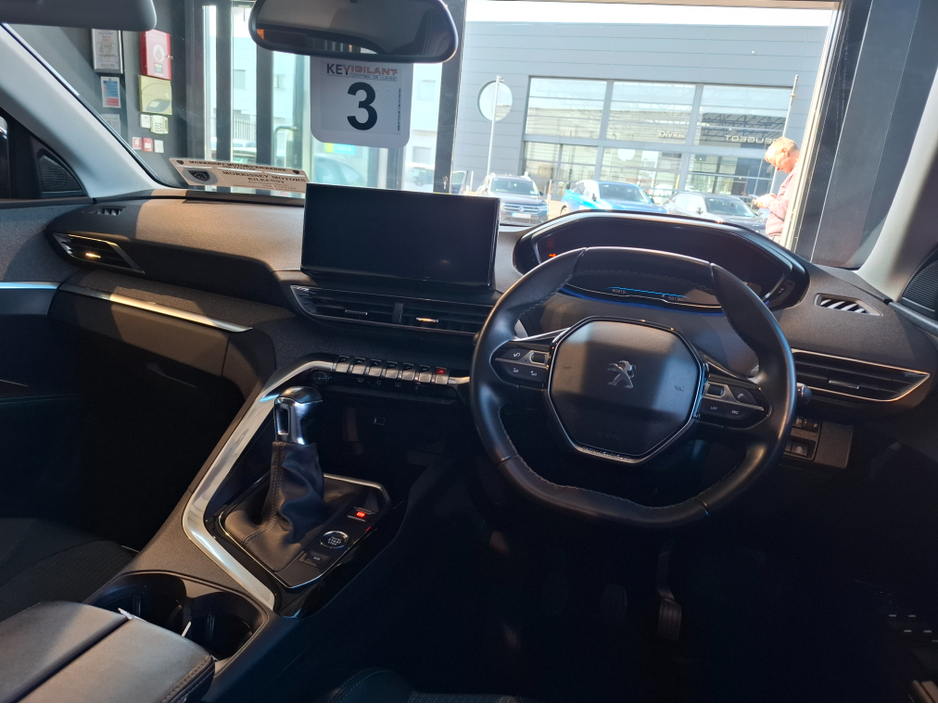 2022 Peugeot 3008 - image 19