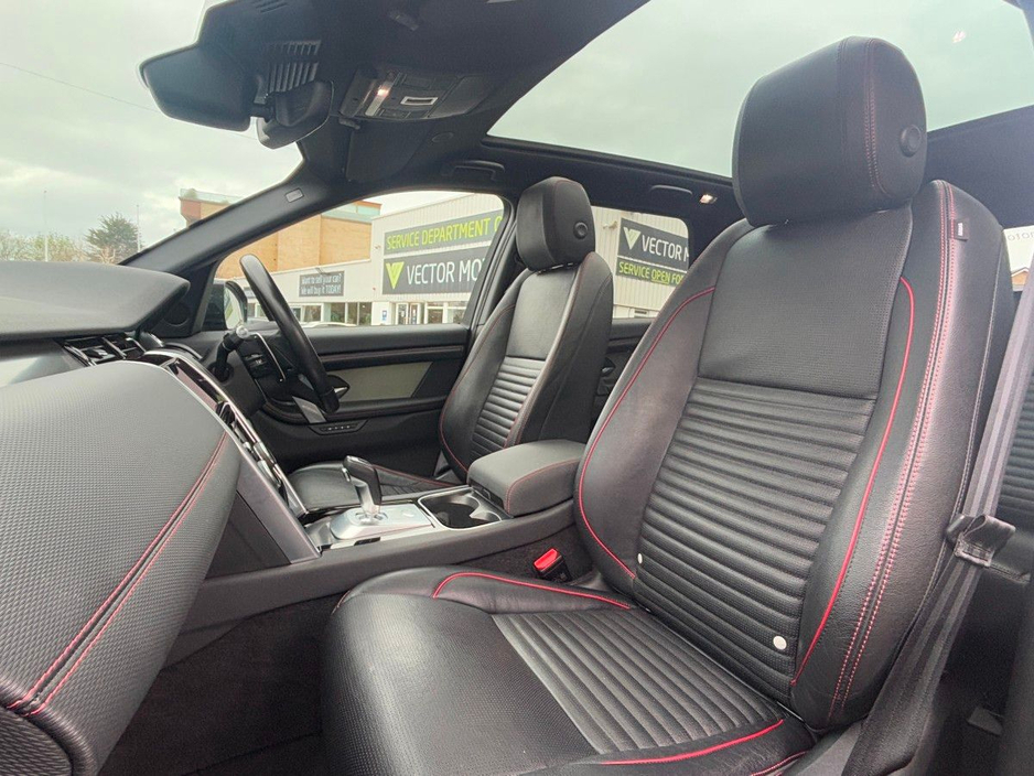 2022 Land Rover Discovery Sport - image 10