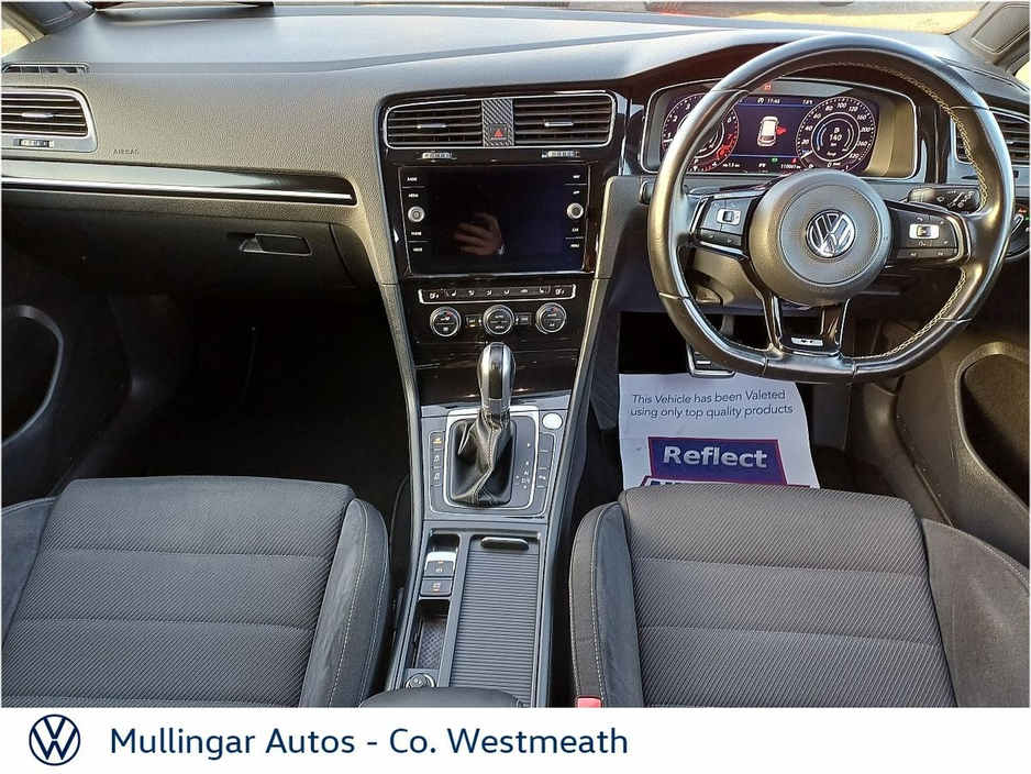 2018 Volkswagen Golf - image 2