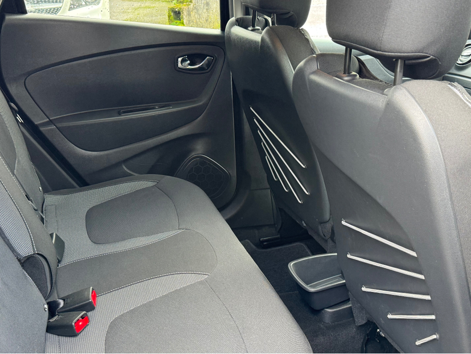 2017 Renault Captur Intense very low mileage €12,500