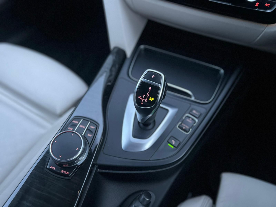 2019 BMW 4 Series - image 19