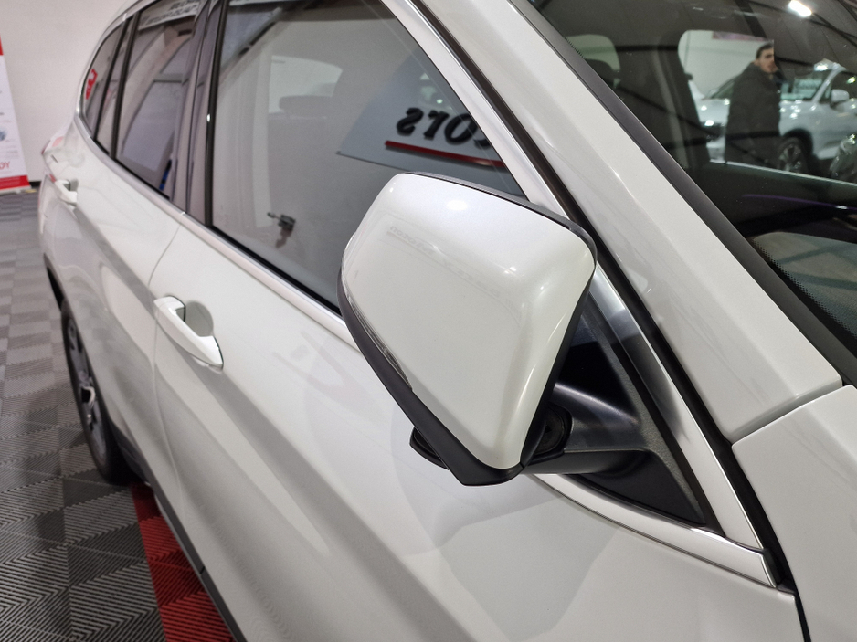 2022 BMW X1 - image 35