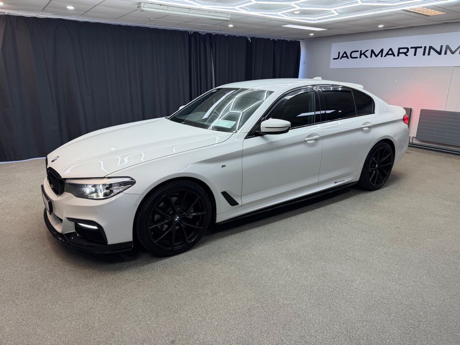 2019 BMW 5 Series - image 5