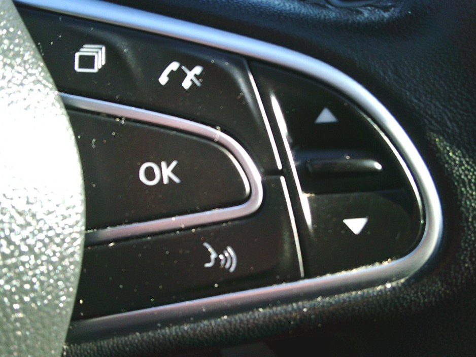 2016 Renault Kadjar - image 24