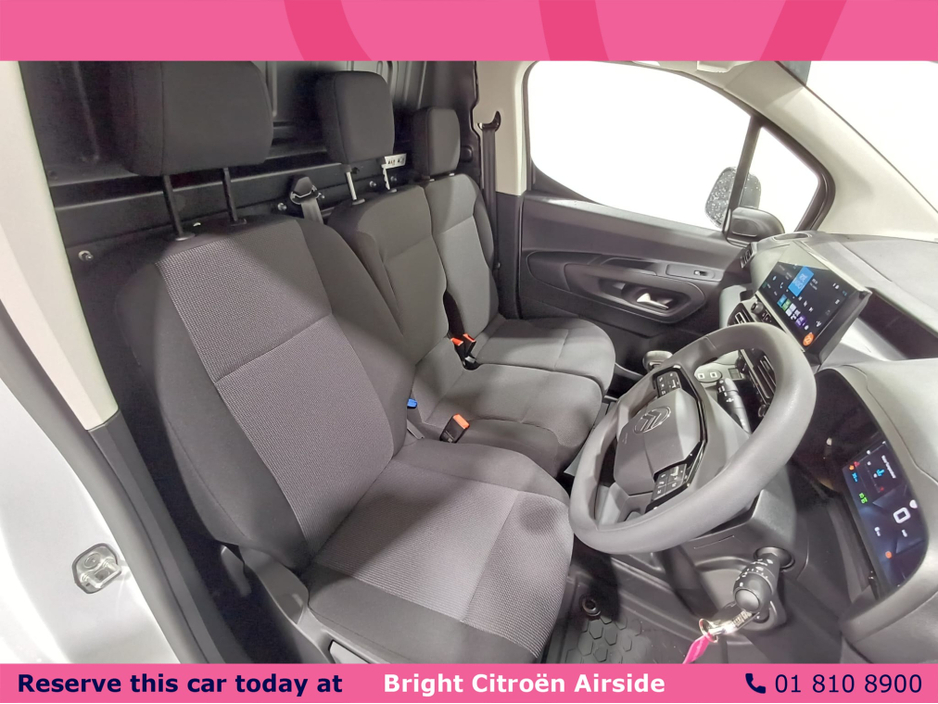 2026 Citroen Berlingo - image 13