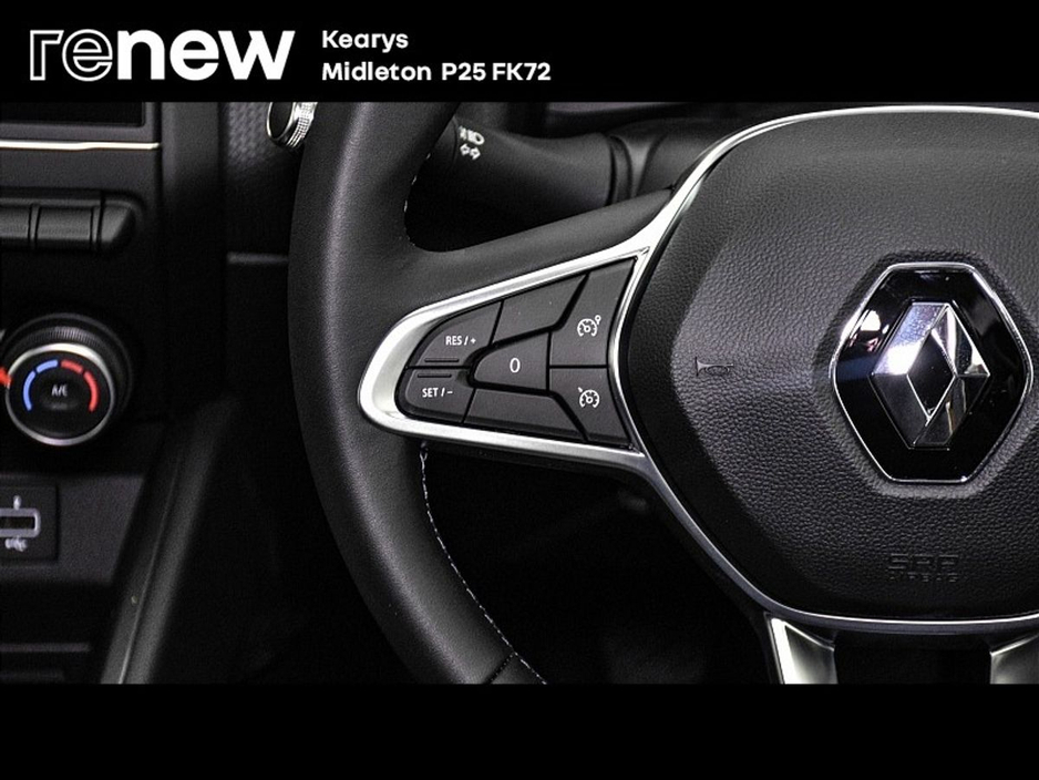 2022 Renault Clio Dynamique TCe 90 €15,990