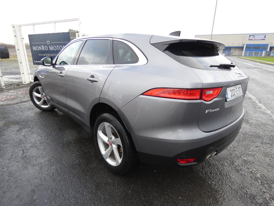 2020 Jaguar F-Pace RWD 2.0 D 180PS Chequered Flag Auto €26,950