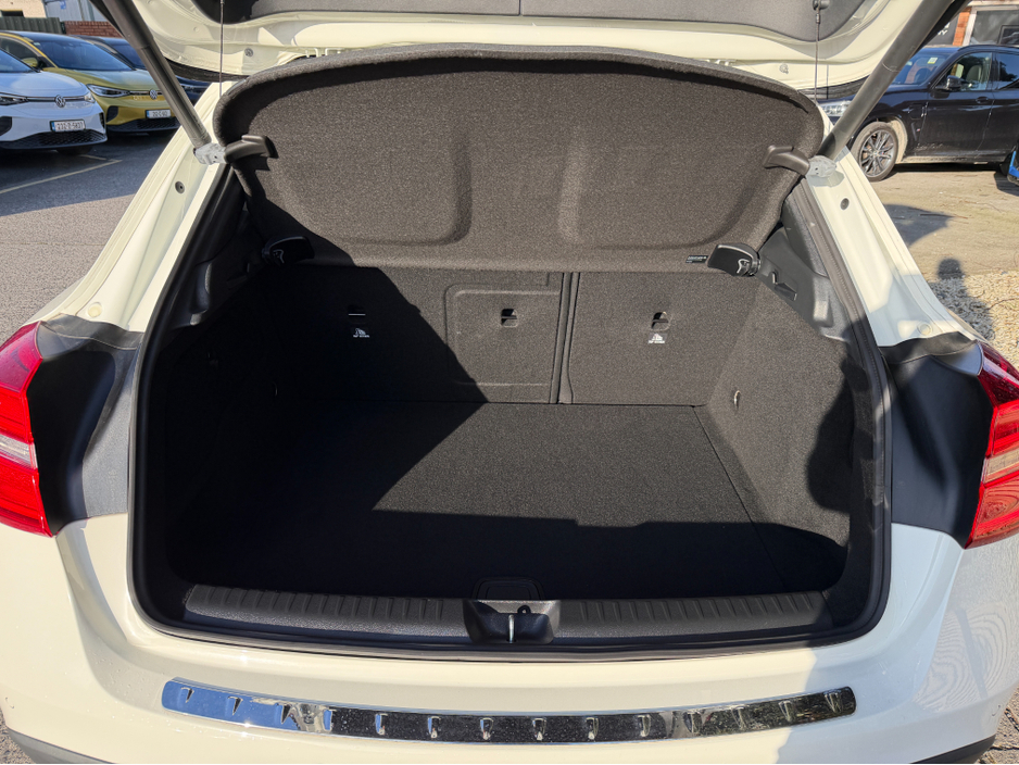 2016 Mercedes-Benz GLA Class - image 21