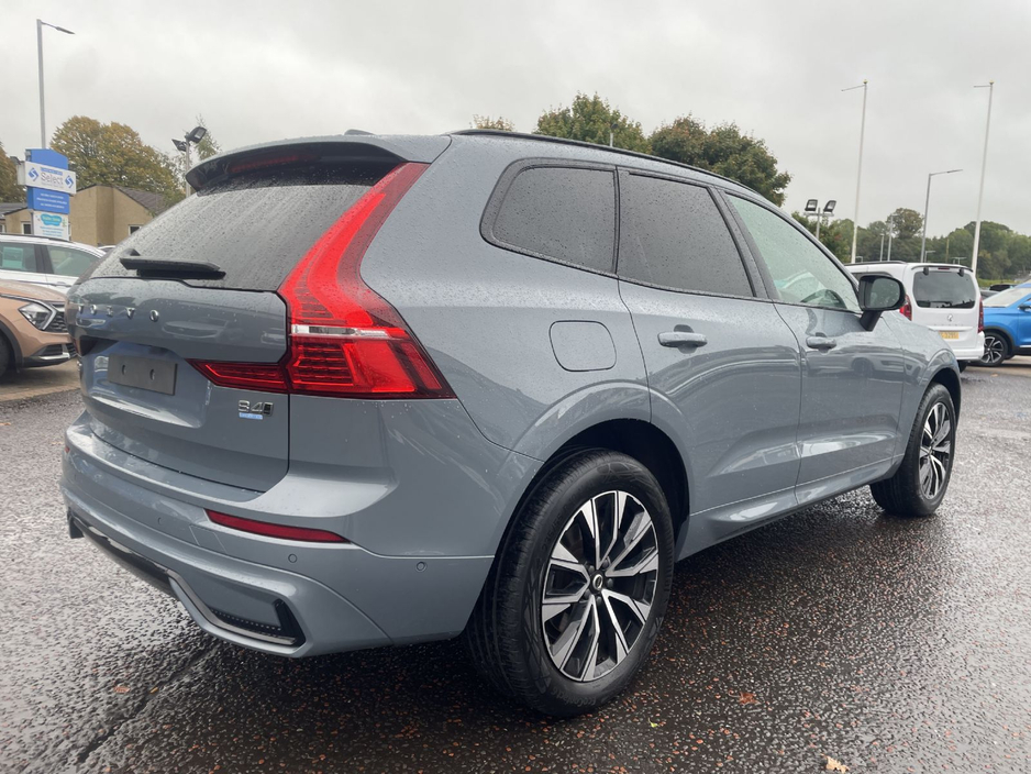 2023 Volvo XC60 Plus