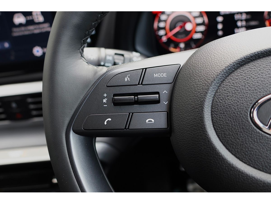 2024 Hyundai Bayon - image 9