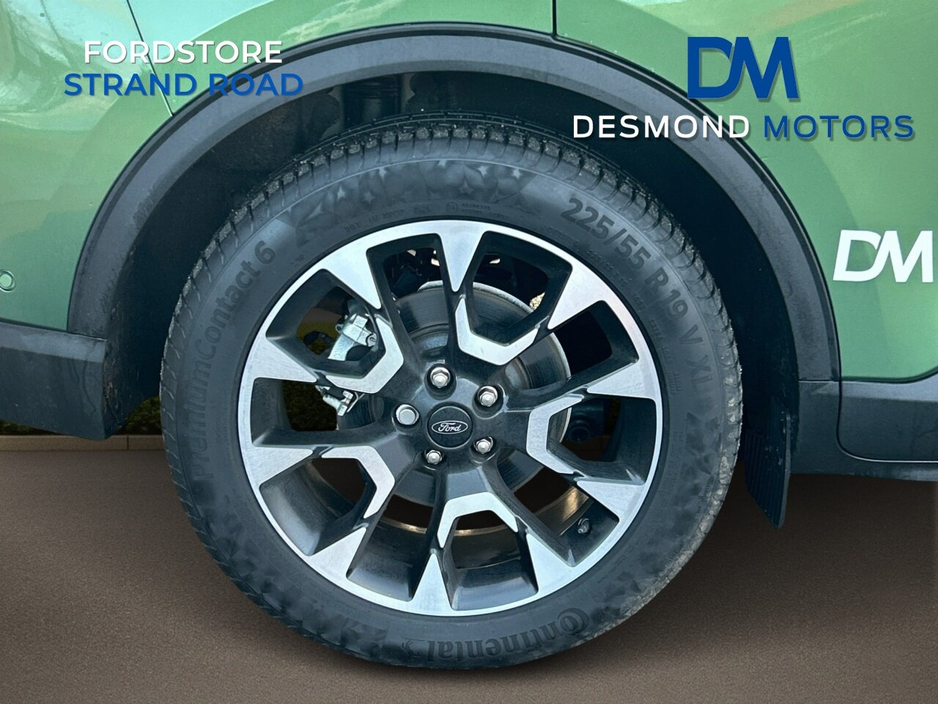 2025 Ford Kuga ACTIVE PHEV CVT €39,500