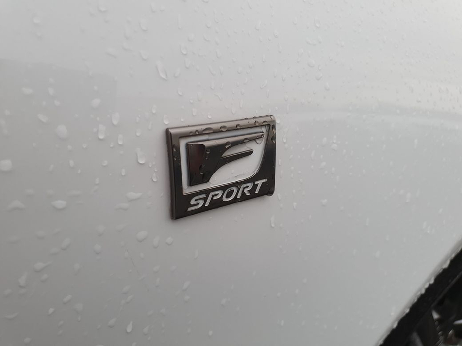 2016 Lexus IS 300 h F-SPORT * HLAF LEATHER * 2.5 SELF CHARGING HYBRID