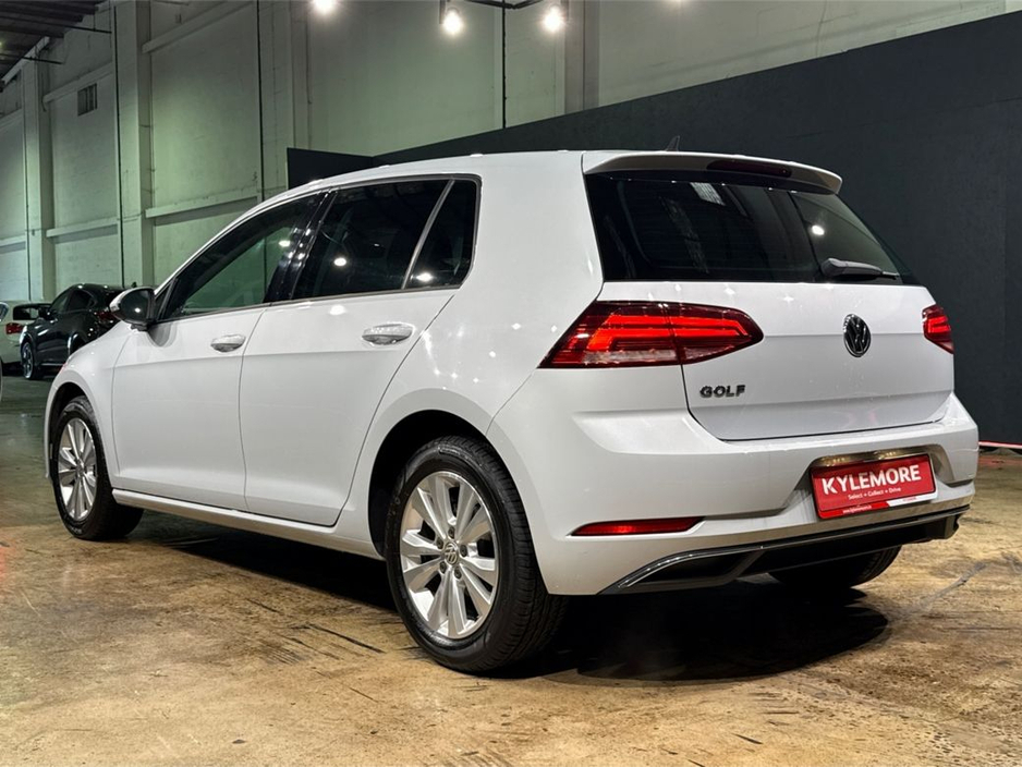 2018 Volkswagen Golf 1.2 AUTOMATIC TSI COMFORT LINE - FACTORY ALLOYS - REVERSE CAMERA €17,950