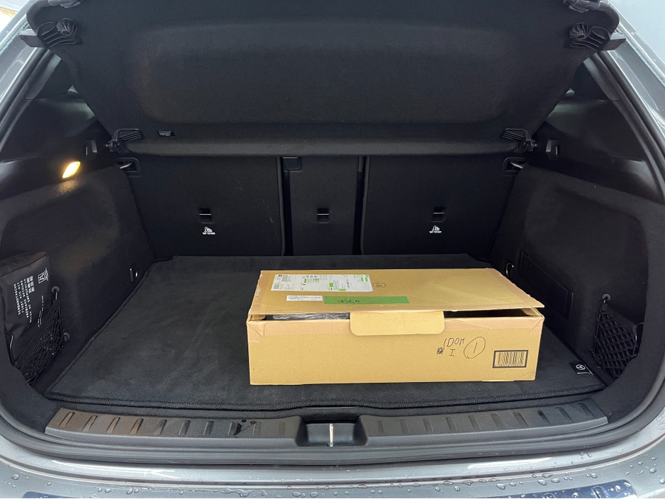 2021 Mercedes-Benz EQA - image 10