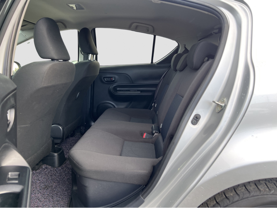 2018 Toyota Aqua 2018 Toyota Aqua 1.5 Self Charging Hybrid €11,750