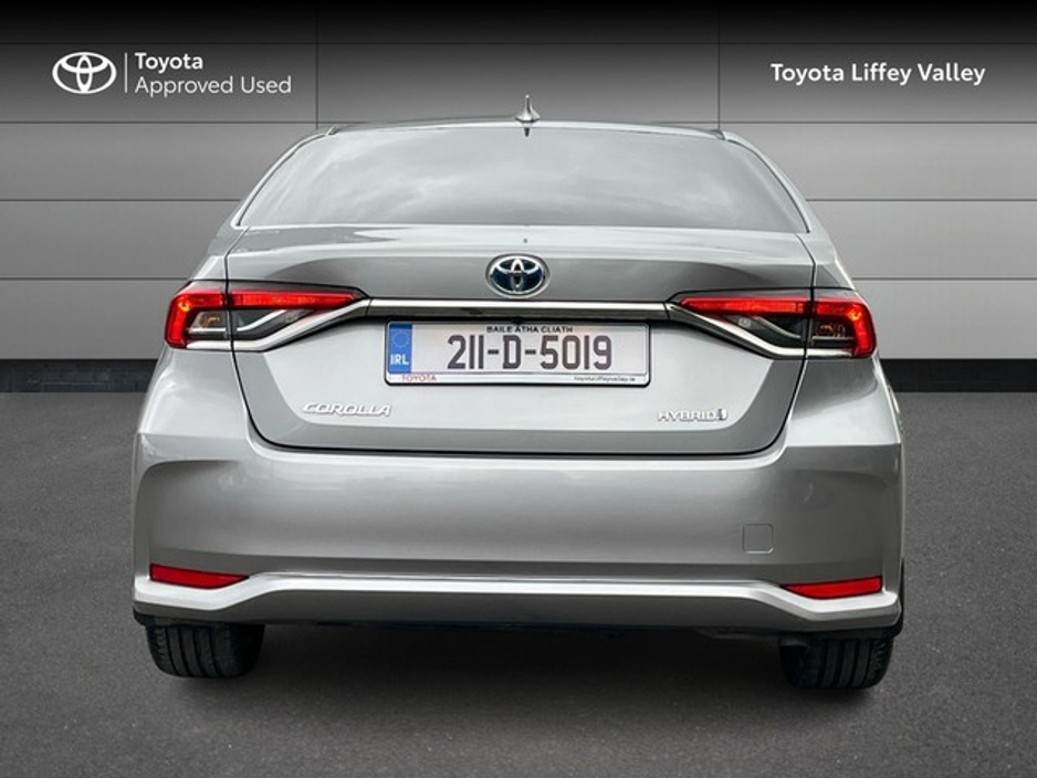 2021 Toyota Corolla - image 4
