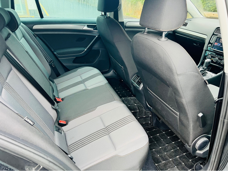 2016 Volkswagen Golf LOUNGE MODEL // 1.2 PETROL // AUTOMATIC €14,950